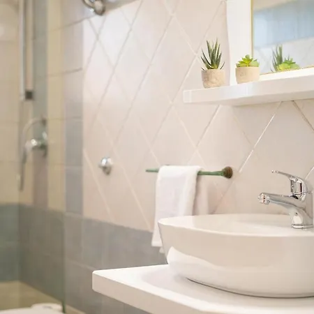 Yellow Sun Porto Rotondo